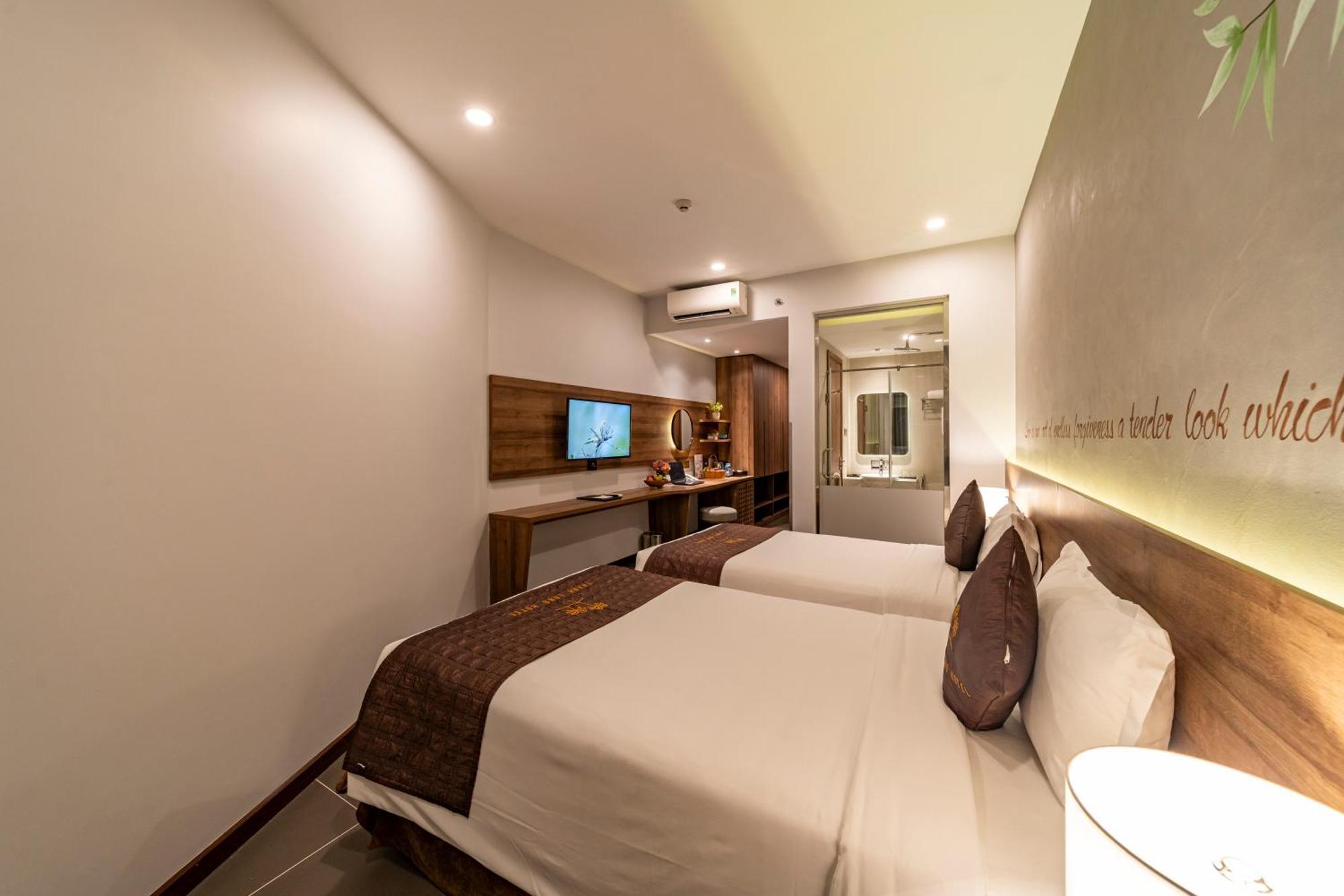 Thanh Long Hotel - Bach Dang Ciudad Ho Chi Minh  Exterior foto